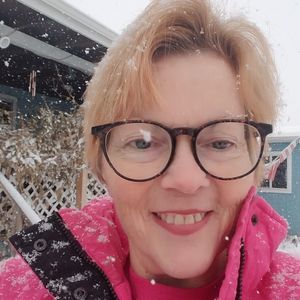 Meet your Posher, Bobbie